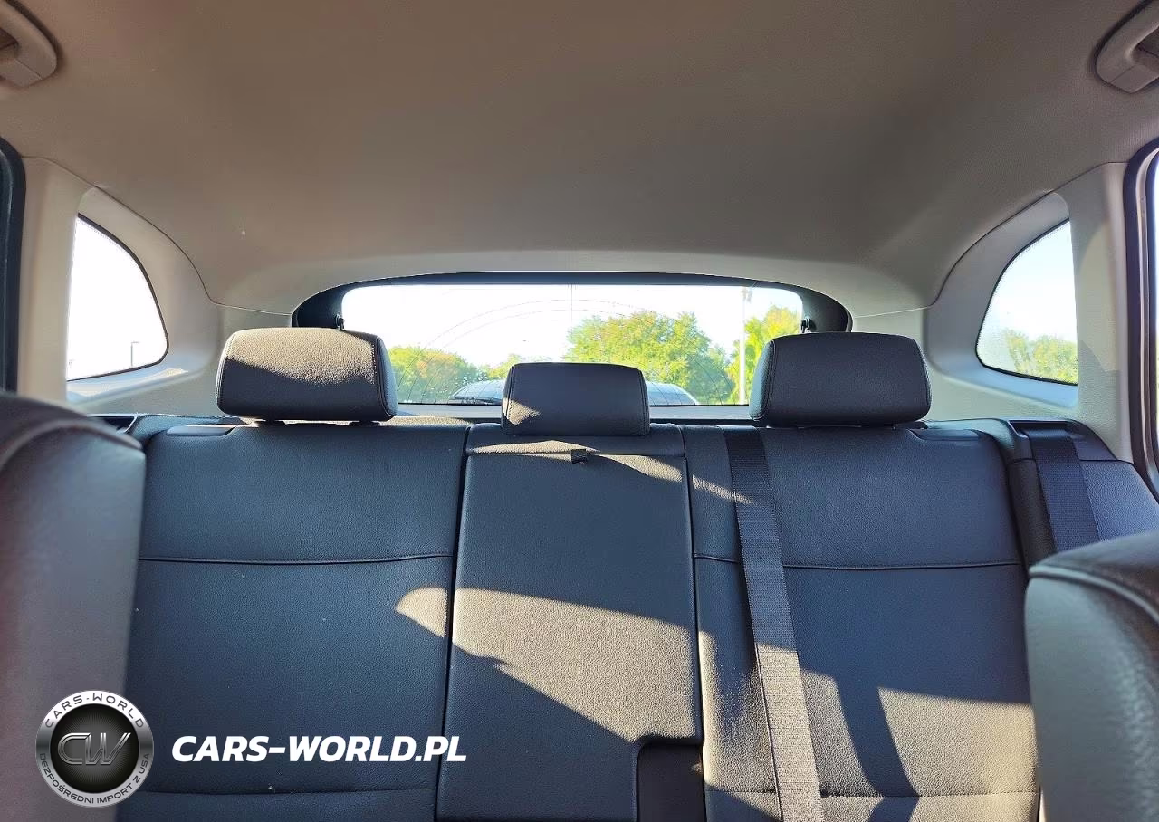 2013 BMW X1 xDrive28I VIN:WBAVL1C51DVR88342 - 10
