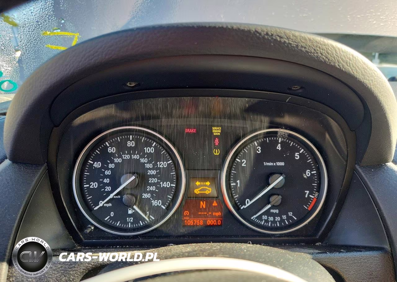 2013 BMW X1 xDrive28I VIN:WBAVL1C51DVR88342 - 9