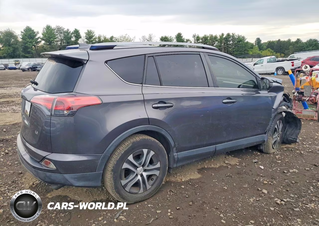 2017 Toyota Rav4 Le VIN:JTMZFREV5HJ701203 - 3