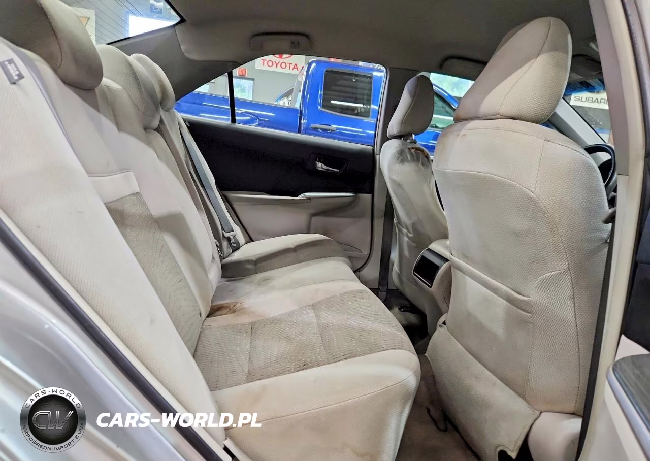 2013 Toyota Camry Hybrid Le VIN:4T1BD1FK5DU090266 - 10