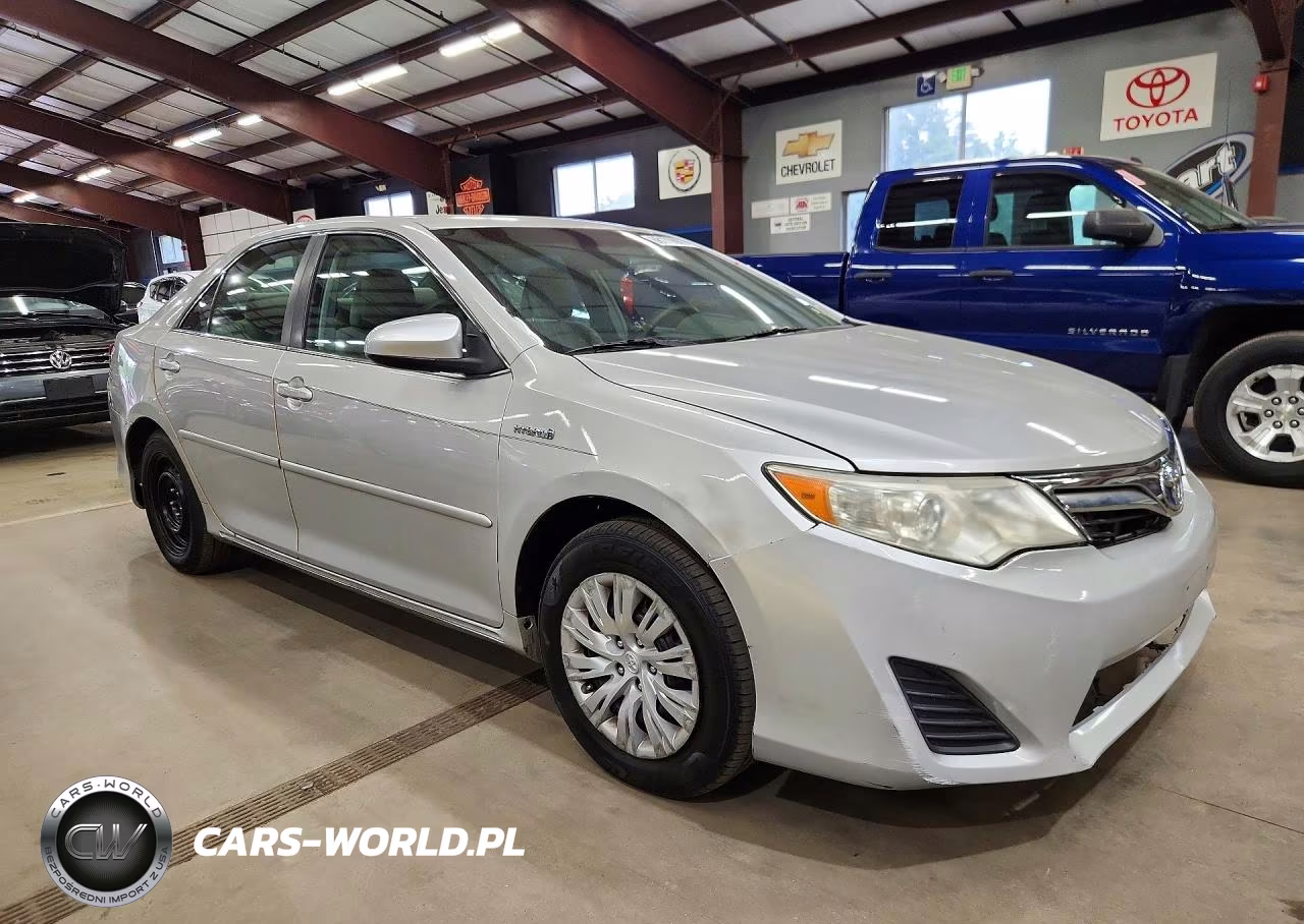 2013 Toyota Camry Hybrid Le VIN:4T1BD1FK5DU090266 - 4