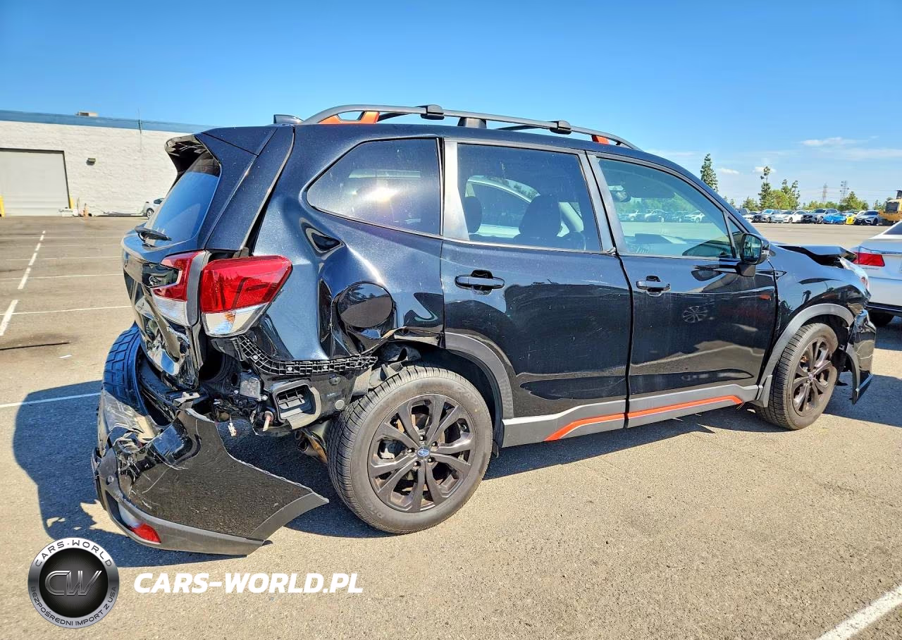 2021 Subaru Forester Sport VIN:JF2SKARC5MH502114 - 3