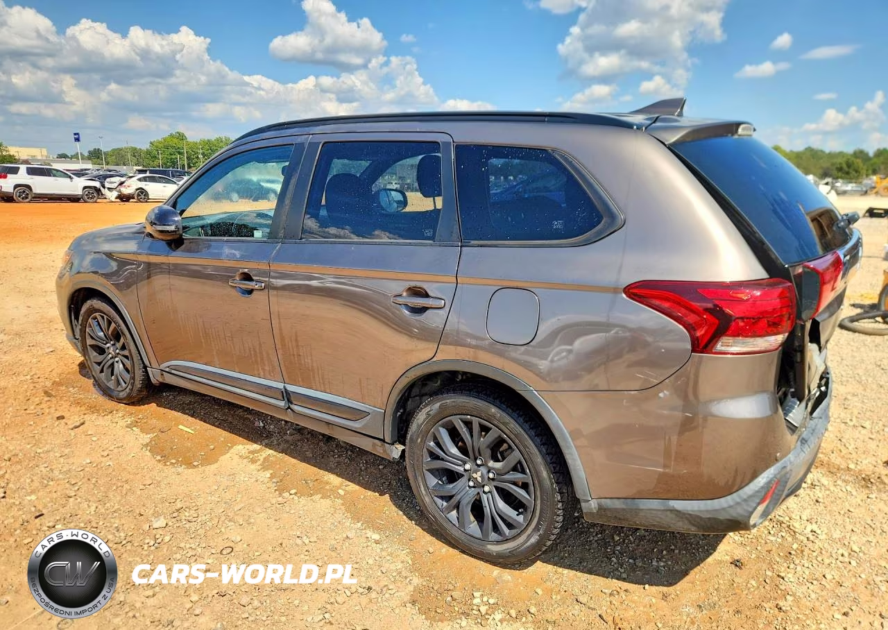 2018 Mitsubishi Outlander Se VIN:JA4AD3A33JZ019572 - 2