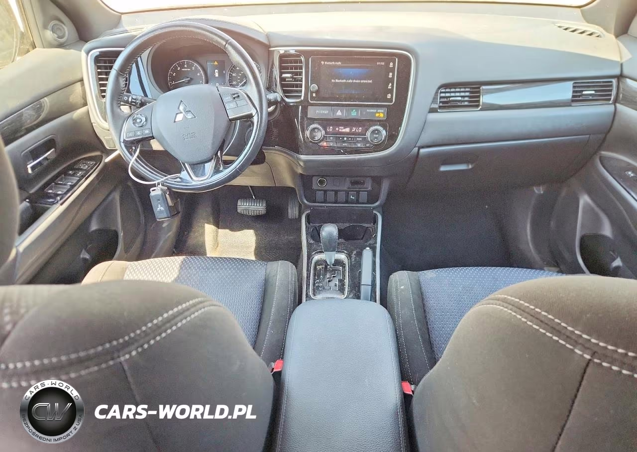 2018 Mitsubishi Outlander Se VIN:JA4AD3A33JZ019572 - 8