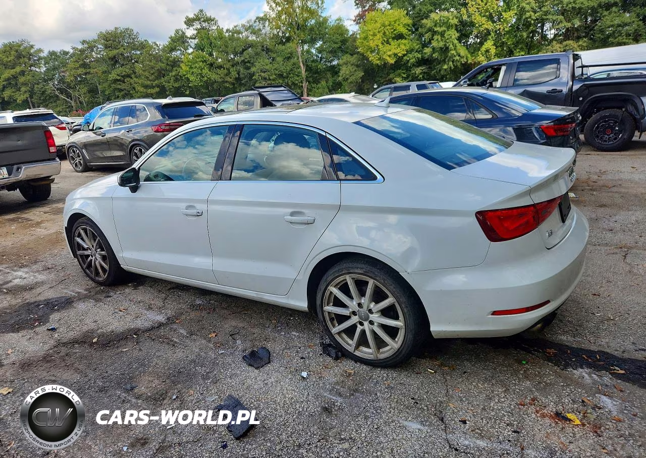 2015 Audi A3 Premium VIN:WAUACGFF1F1053712 - 2