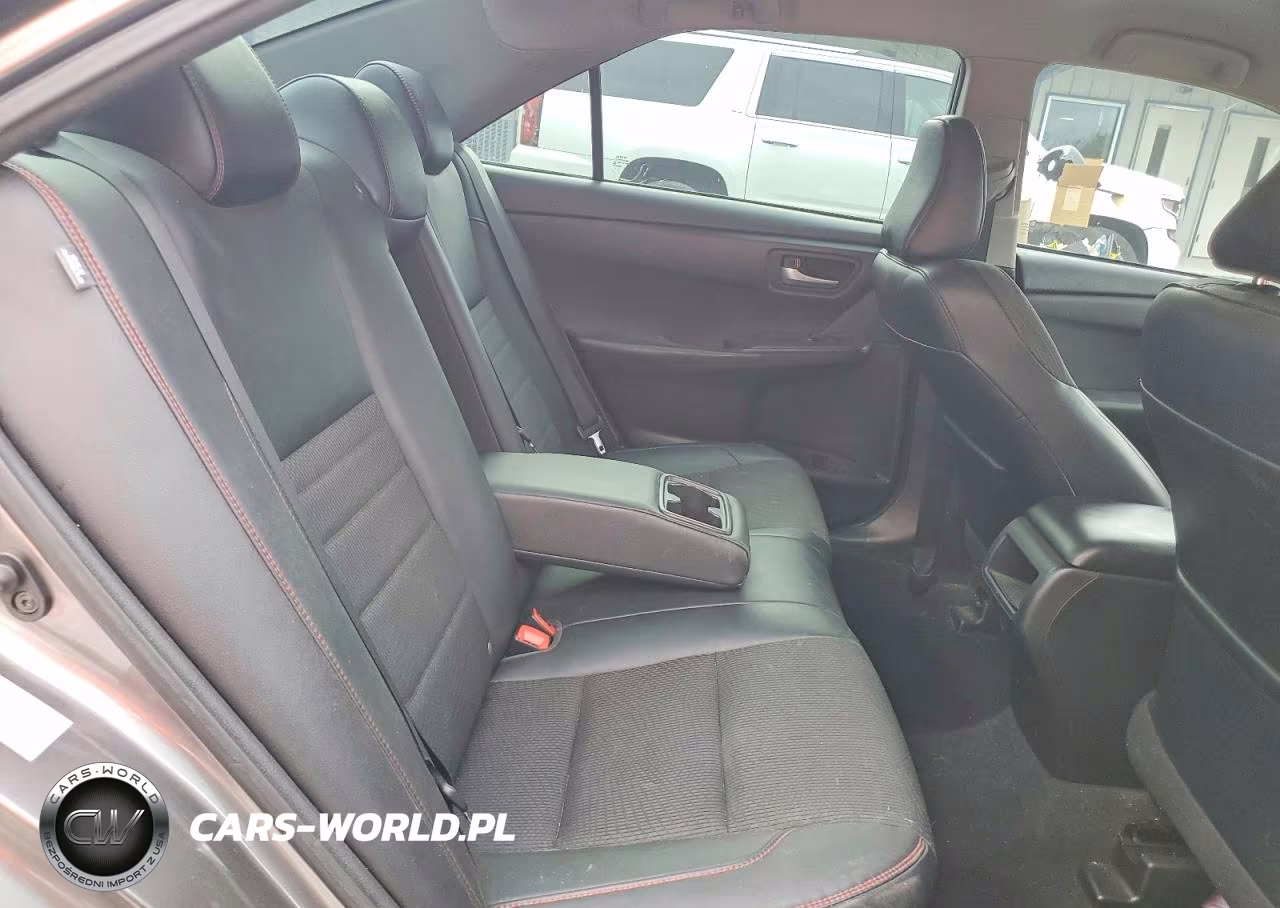 2017 Toyota Camry Se VIN:4T1BF1FKXHU355750 - 10