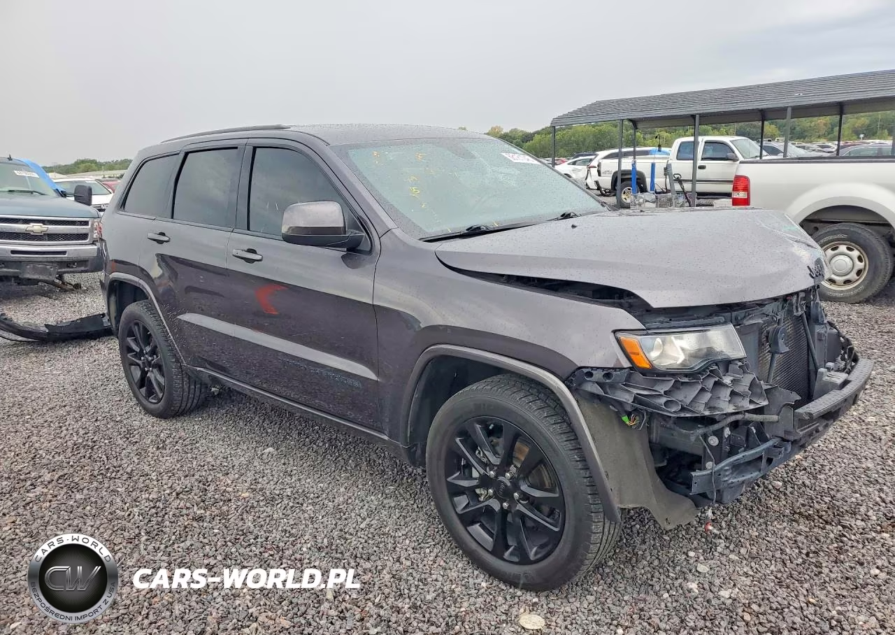 2018 Jeep Grand Cherokee Laredo VIN:1C4RJFAG5JC468485 - 4