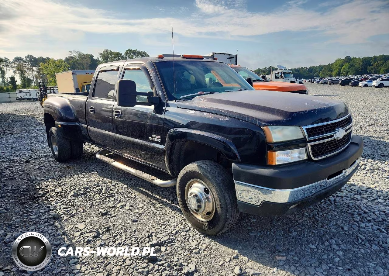2006 Chevrolet Silverado K3500 VIN:1GCJK33246F101030 - 4