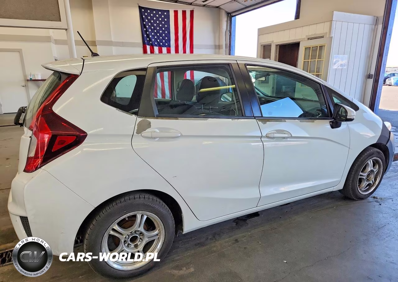 2017 Honda Fit Lx VIN:3HGGK5H50HM705476 - 3