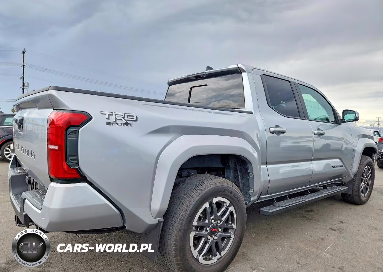 2024 Toyota Tacoma Trd Sport VIN:3TMKB5FN8RM023054 - 3