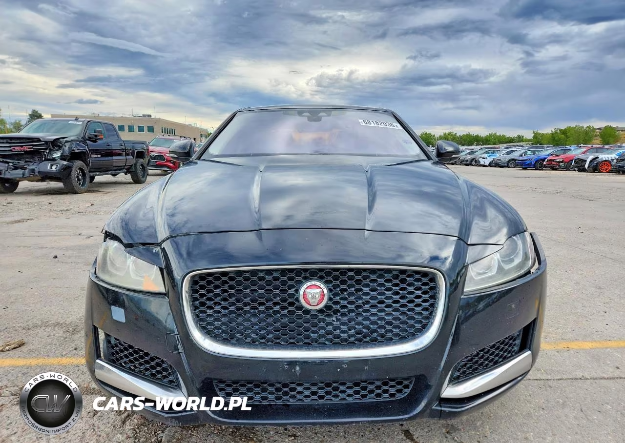 2018 Jaguar Xf VIN:SAJBR4FX4JCY70152 - 5