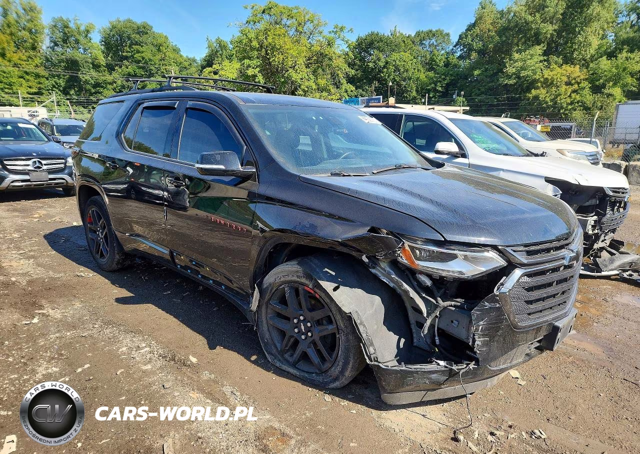 2018 Chevrolet Traverse Premier VIN:1GNERKKW2JJ188354 - 4