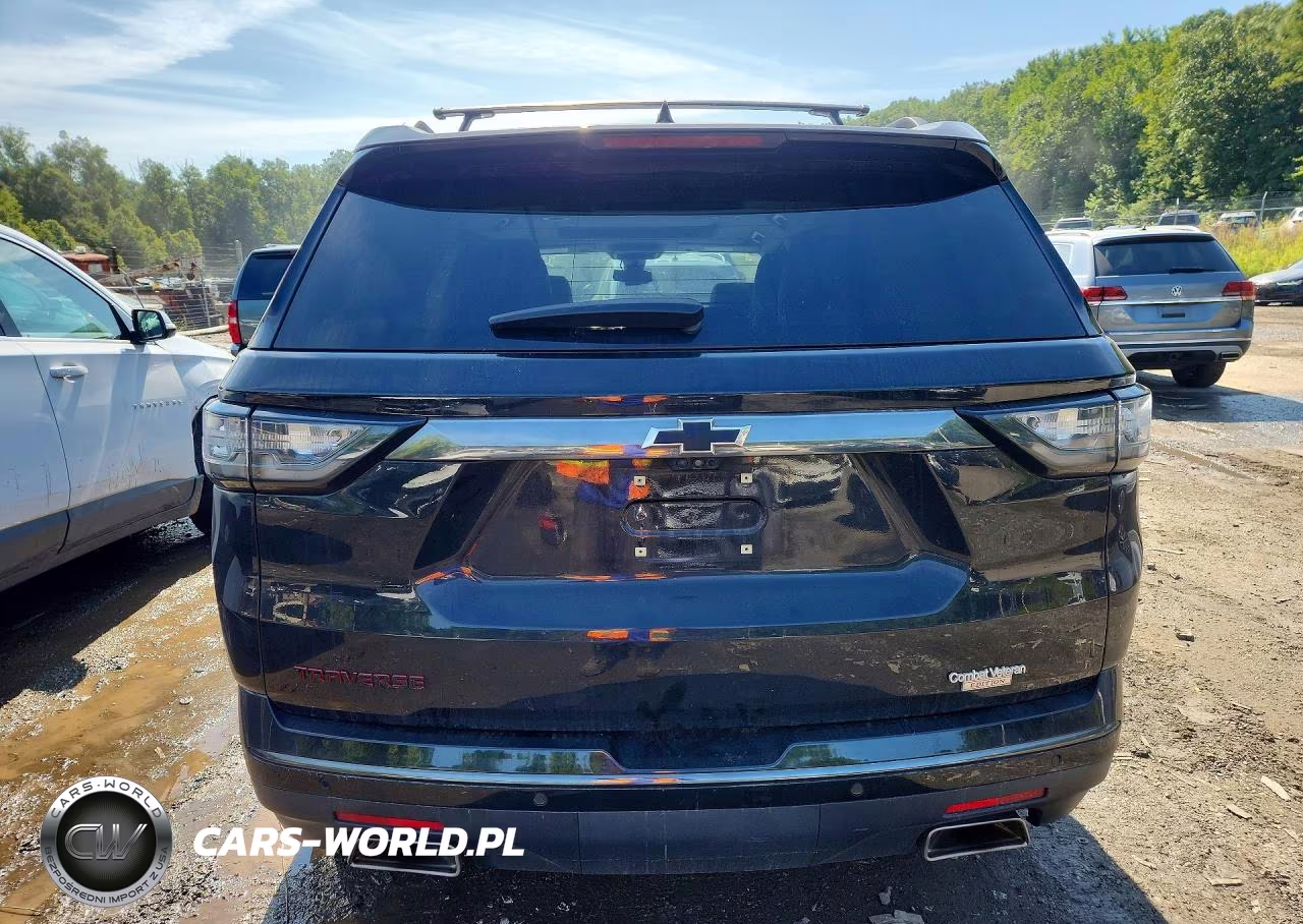 2018 Chevrolet Traverse Premier VIN:1GNERKKW2JJ188354 - 6