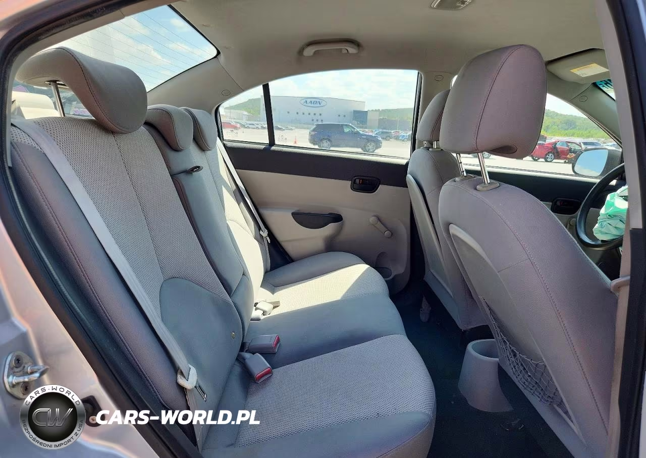 2011 Hyundai Accent Gls VIN:KMHCN4AC7BU611990 - 10