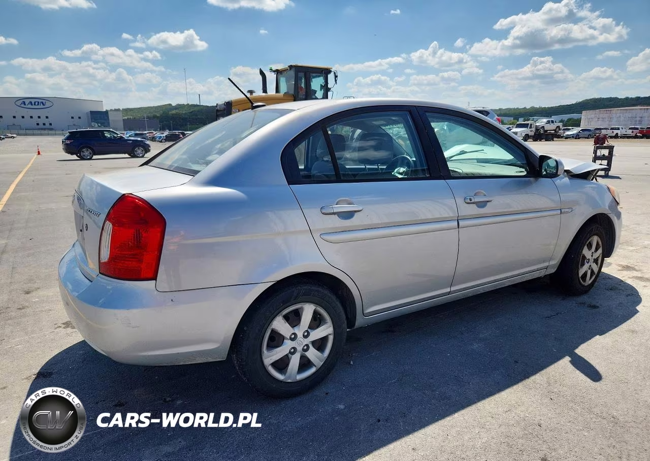 2011 Hyundai Accent Gls VIN:KMHCN4AC7BU611990 - 3