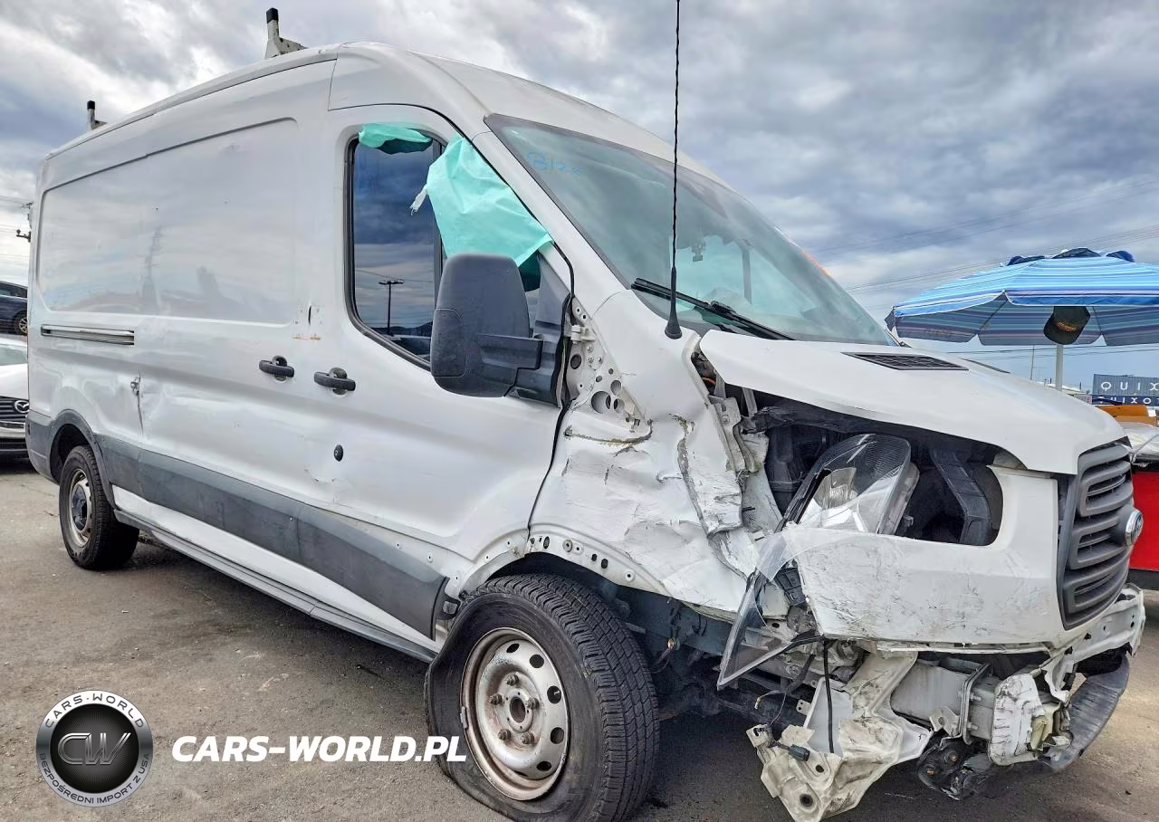 2018 Ford Transit T-250 VIN:1FTYR2CMXJKA13704 - 4
