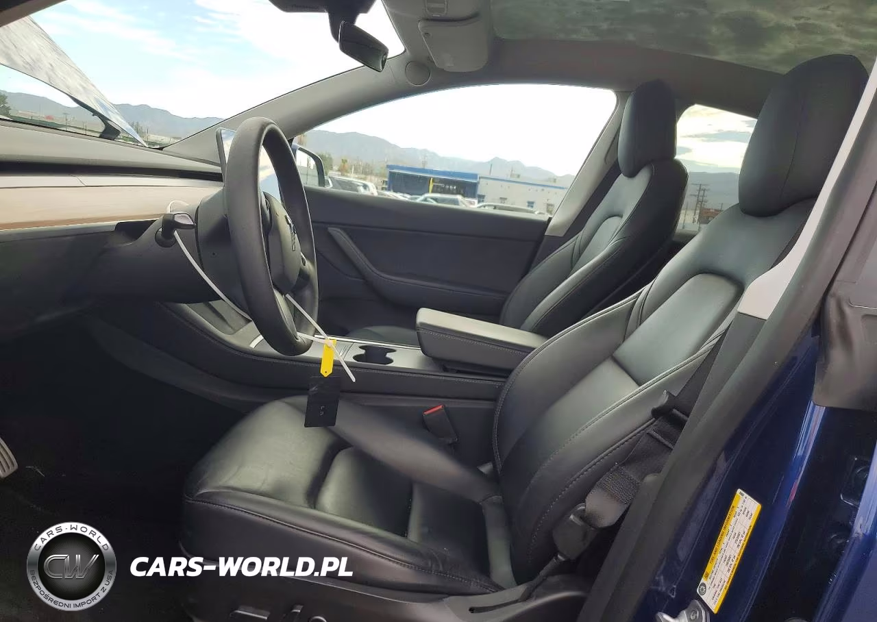 2022 Tesla Model Y VIN:7SAYGDEF8NF404601 - 7