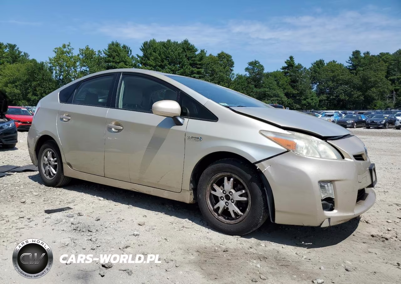 2011 Toyota Prius VIN:JTDKN3DU2B0248536 - 4