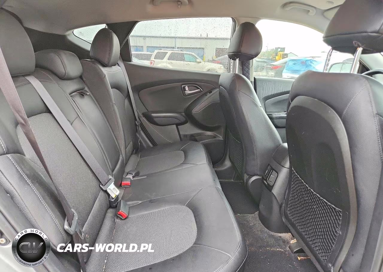 2015 Hyundai Tucson Se VIN:KM8JU3AGXFU975558 - 10