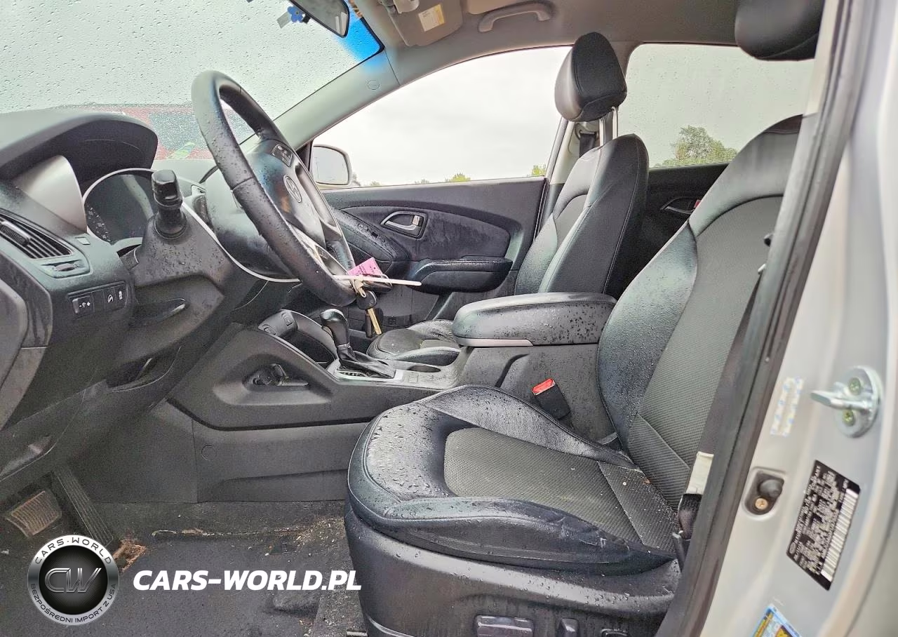 2015 Hyundai Tucson Se VIN:KM8JU3AGXFU975558 - 7