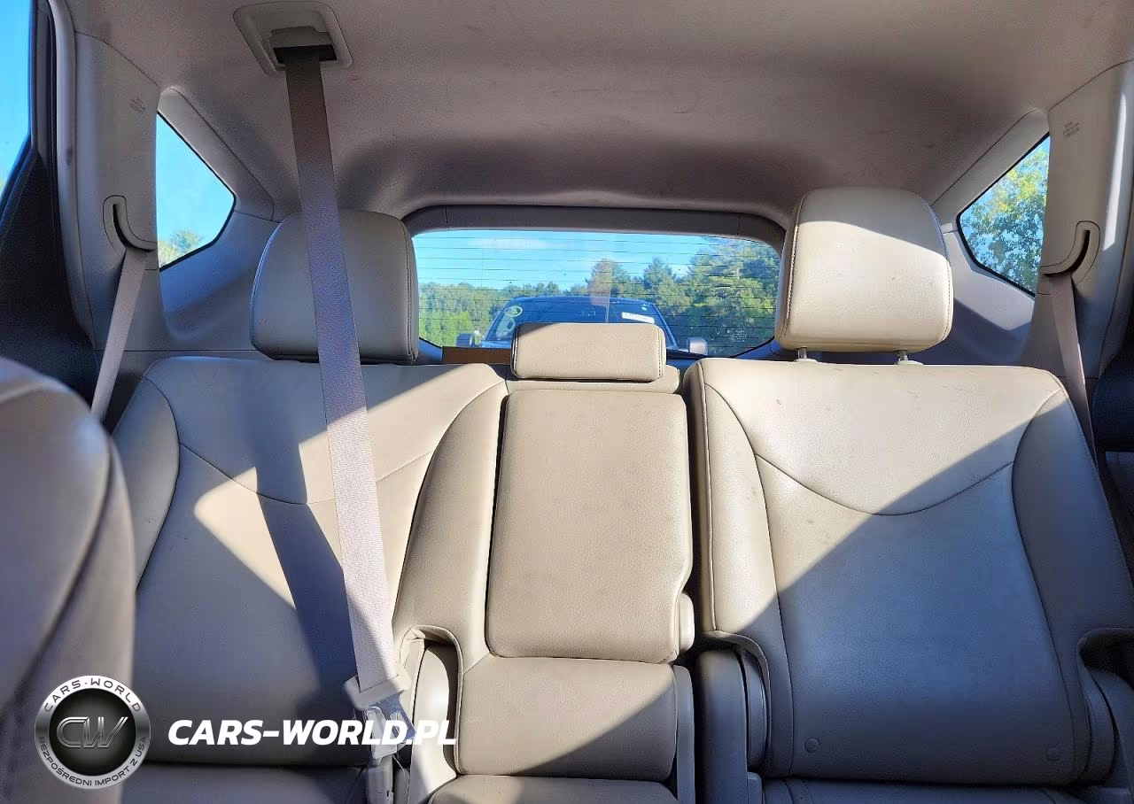 2013 Toyota Prius V Five VIN:JTDZN3EU8D3215927 - 10