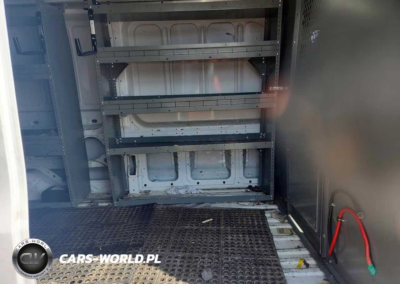 2022 Ford Transit T-250 VIN:1FTBR1C88NKA66782 - 10