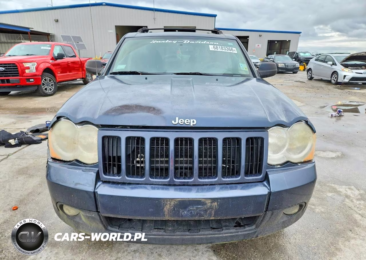 2010 Jeep Grand Cherokee Laredo VIN:1J4PR4GK1AC116515 - 5