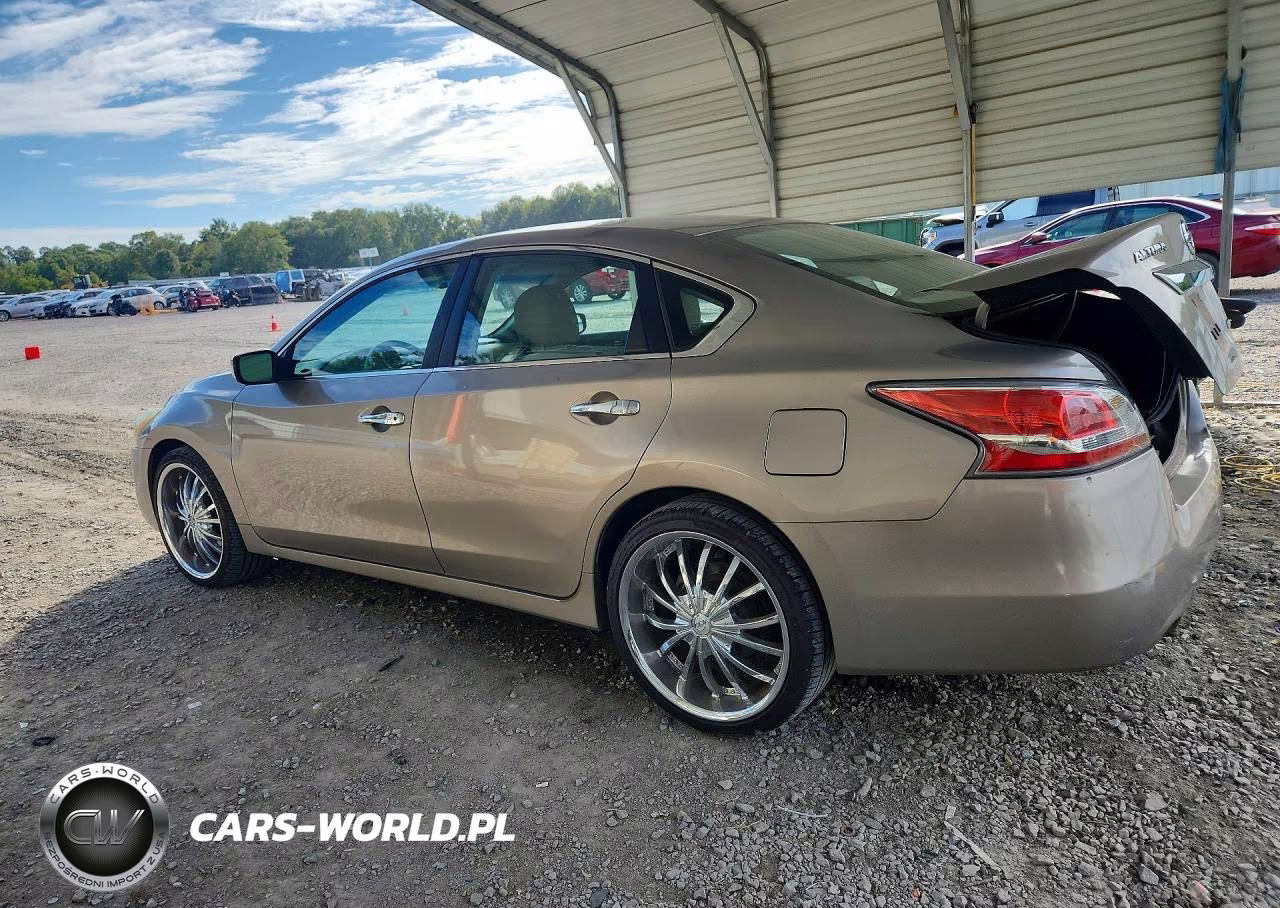 2014 Nissan Altima 2.5 S VIN:1N4AL3AP3EN334256 - 2