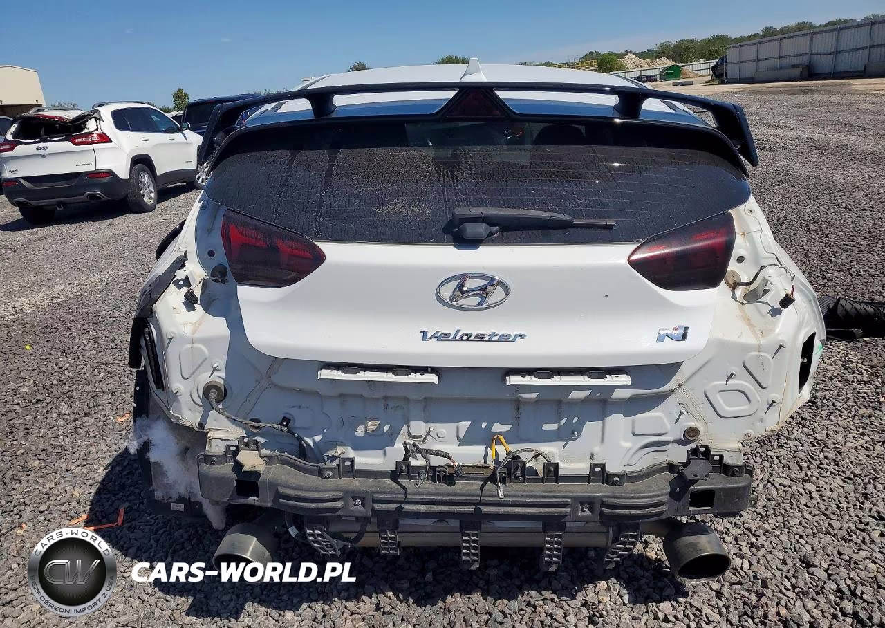 2020 Hyundai Veloster N Base VIN:KMHT36AH2LU008413 - 6