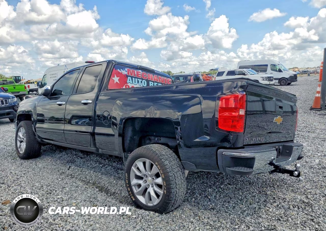2018 Chevrolet Silverado C1500 Lt VIN:1GCRCREH2JZ178538 - 2