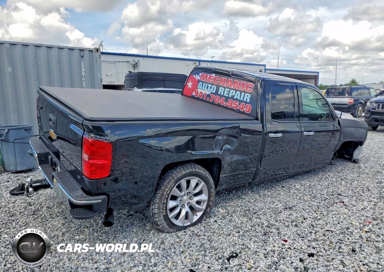 2018 Chevrolet Silverado C1500 Lt VIN:1GCRCREH2JZ178538 - 3
