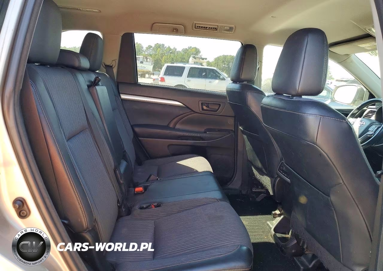 2014 Toyota Highlander Le Plus VIN:5TDBKRFH6ES030936 - 11