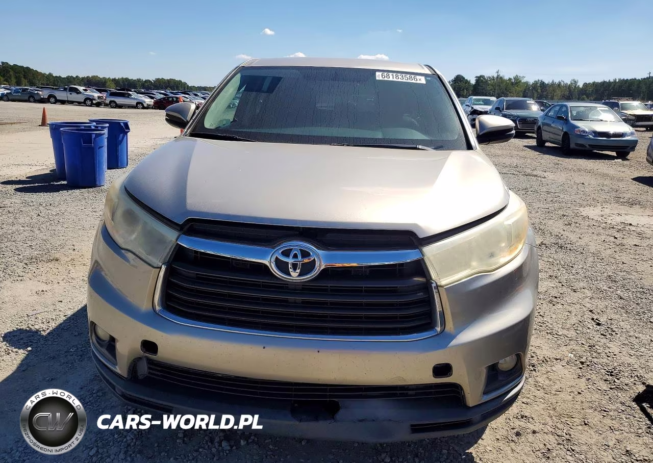 2014 Toyota Highlander Le Plus VIN:5TDBKRFH6ES030936 - 5