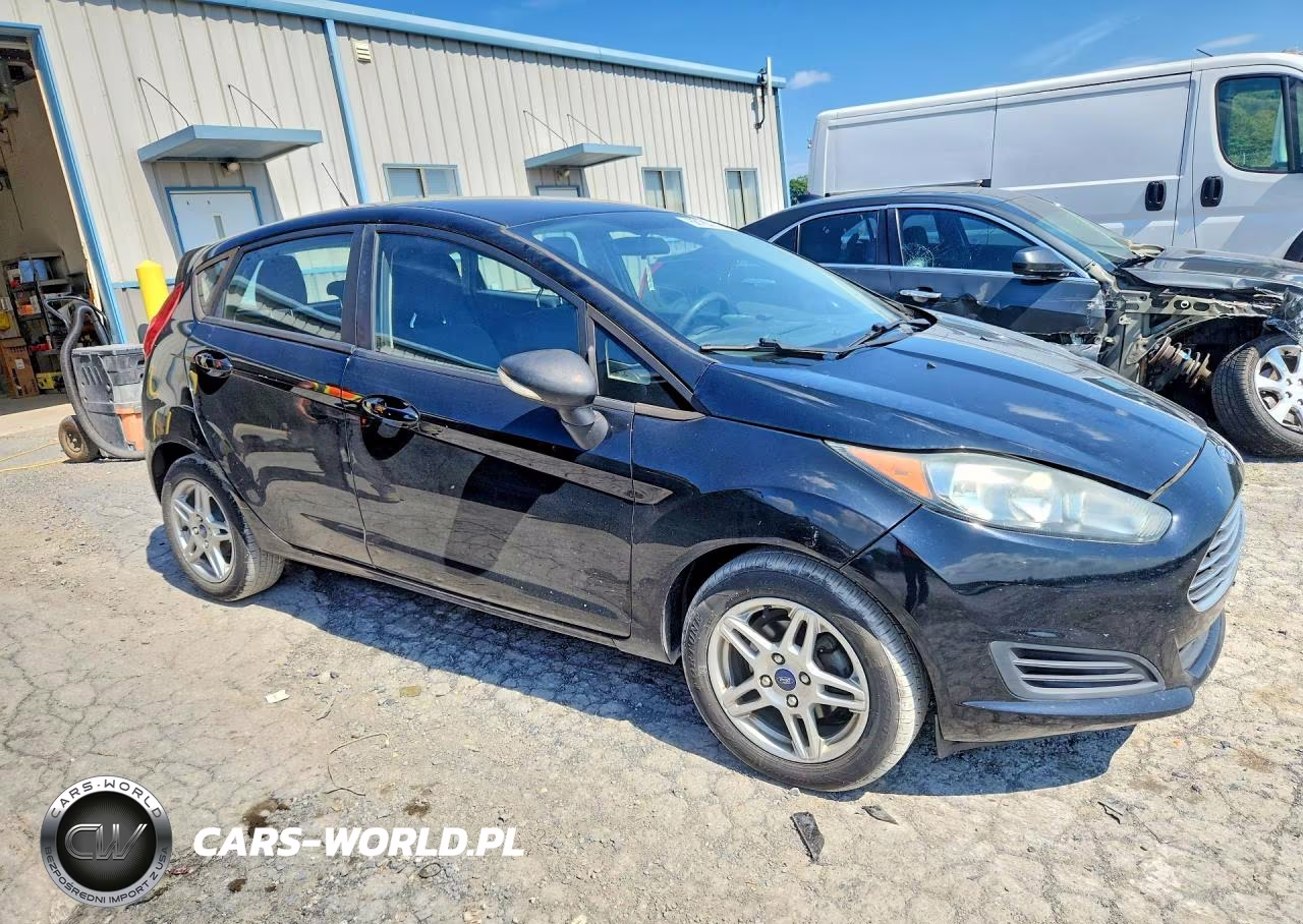 2018 Ford Fiesta Se VIN:3FADP4EJ7JM101157 - 4