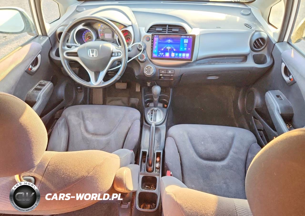 2010 Honda Fit VIN:JHMGE8H49AC027945 - 8