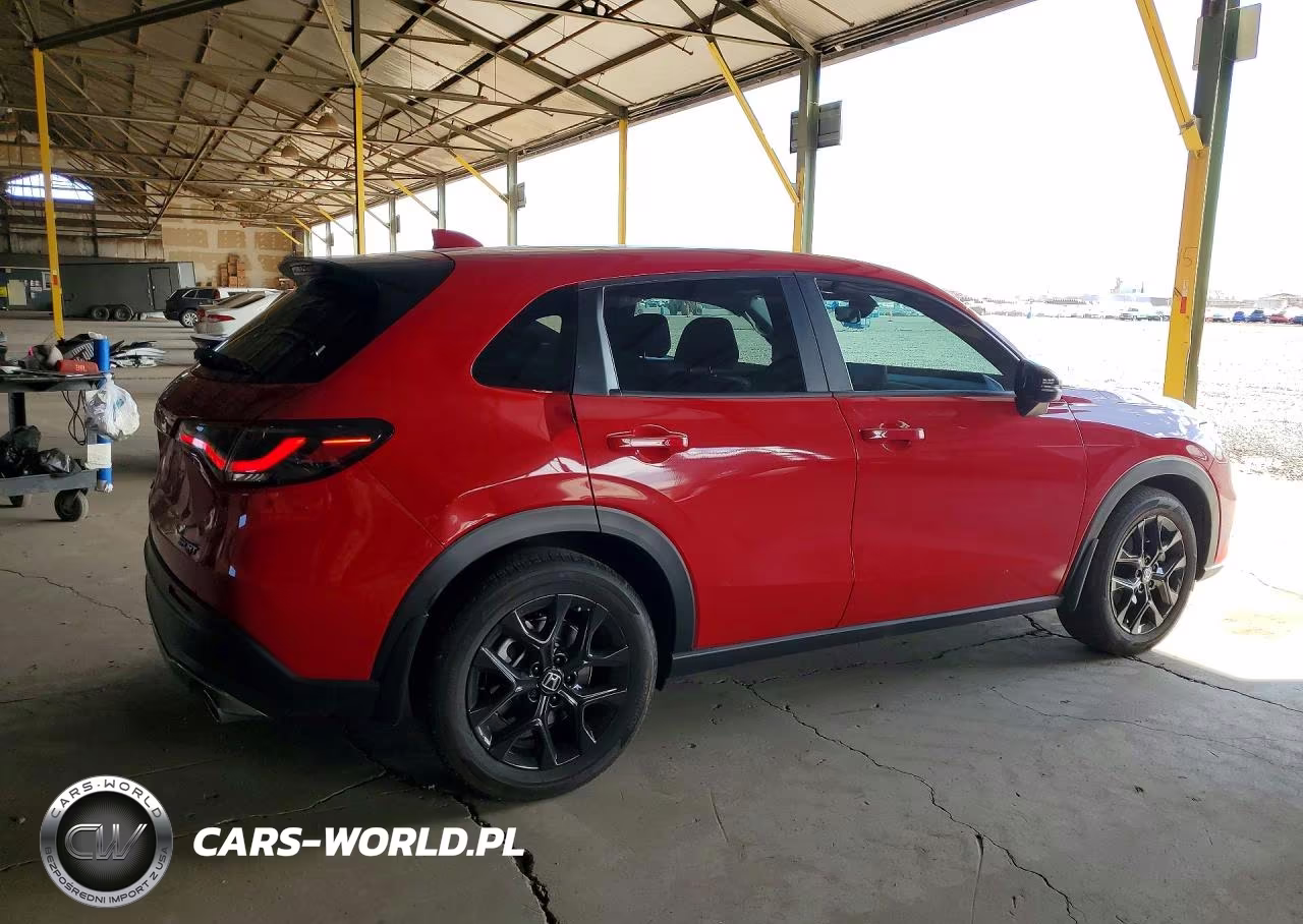 2025 Honda Hr-V Sport VIN:3CZRZ2H55SM770701 - 3