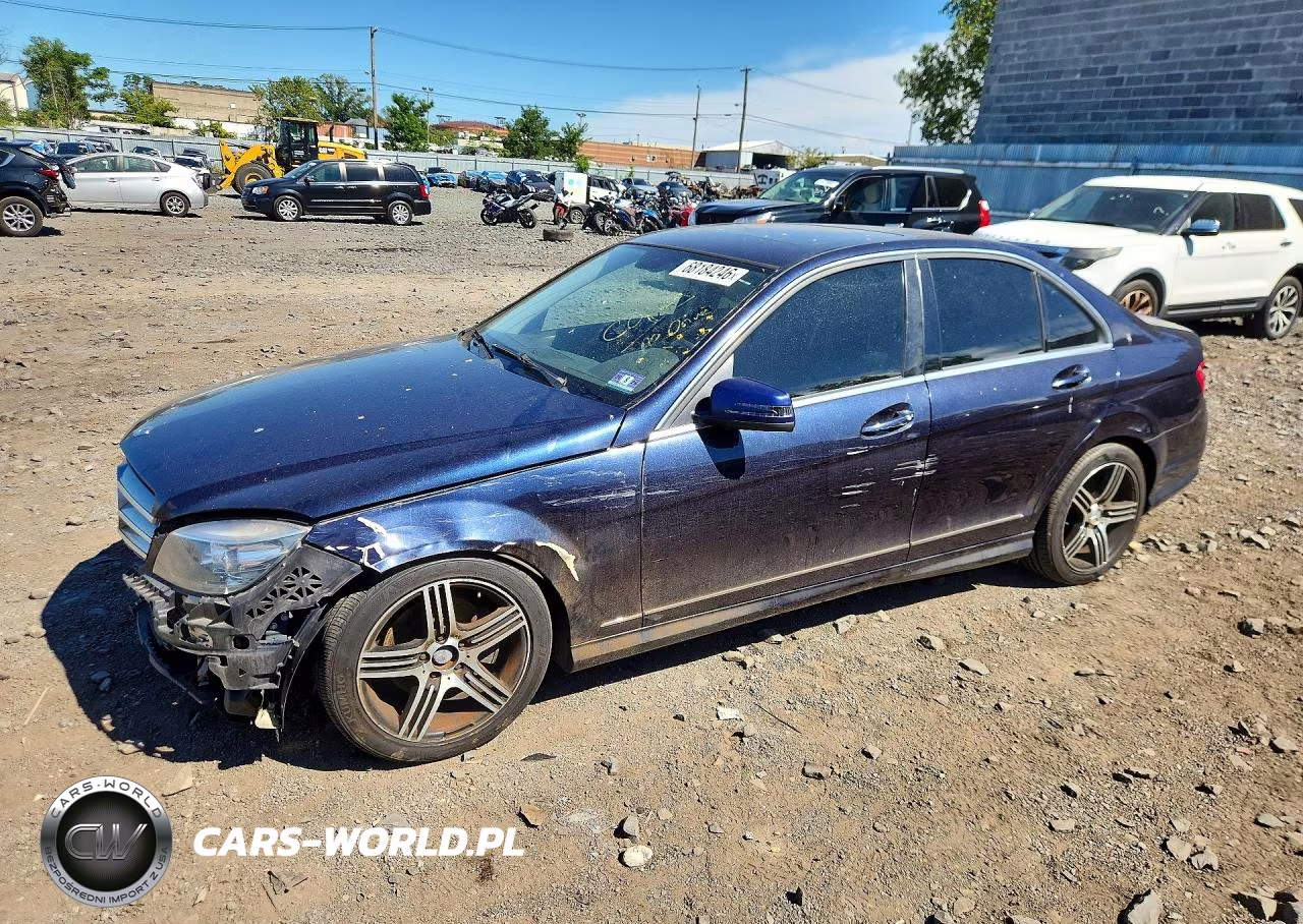 2011 Mercedes-Benz C 300 4Matic – zdjęcie 1 z 12