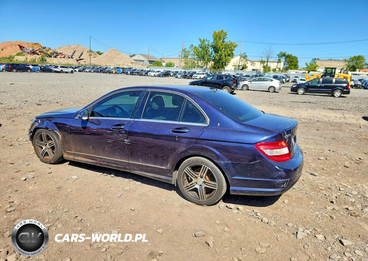 2011 Mercedes-Benz C 300 4Matic VIN:WDDGF8BB1BF645532 - 2
