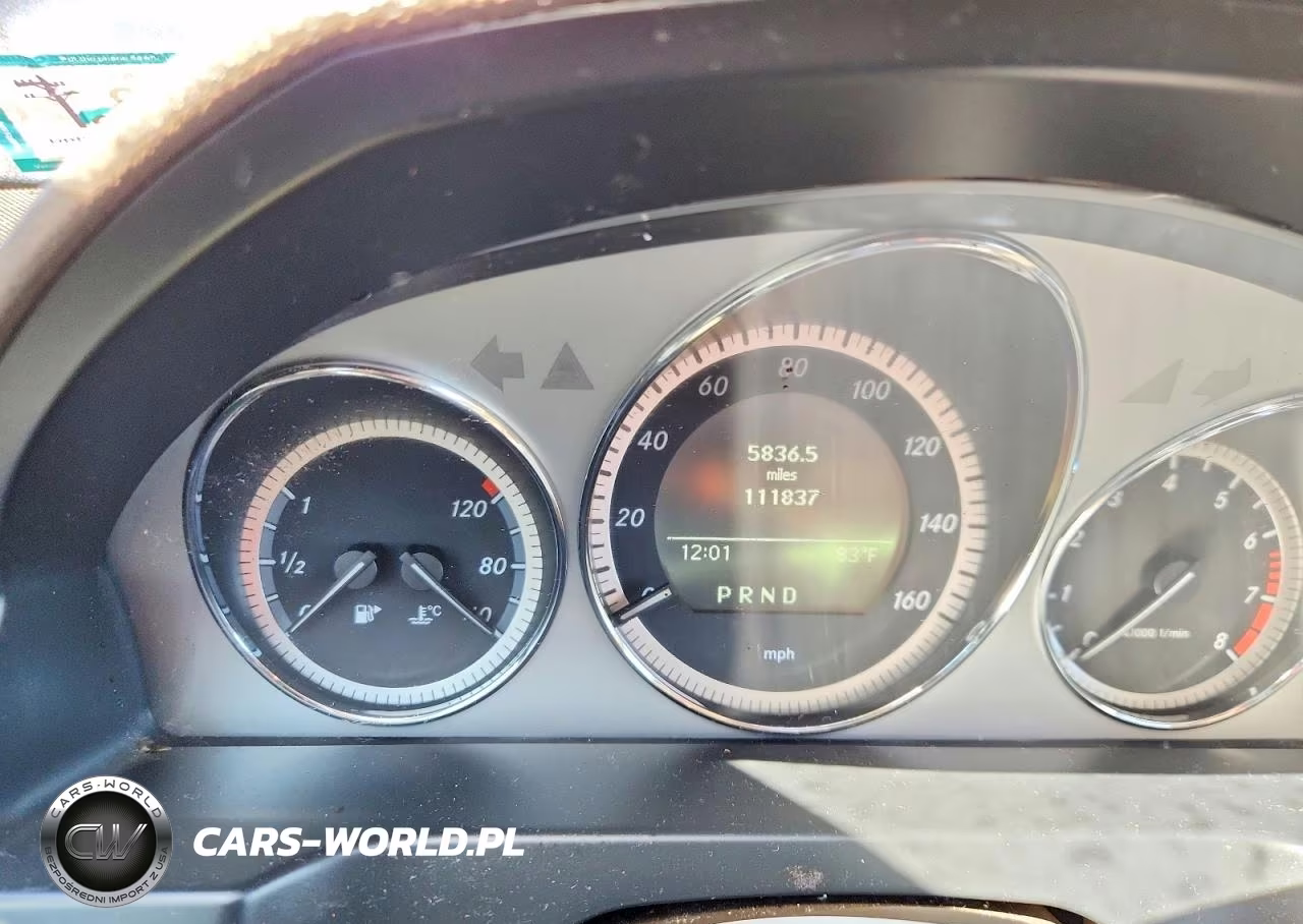 2011 Mercedes-Benz C 300 4Matic VIN:WDDGF8BB1BF645532 - 9