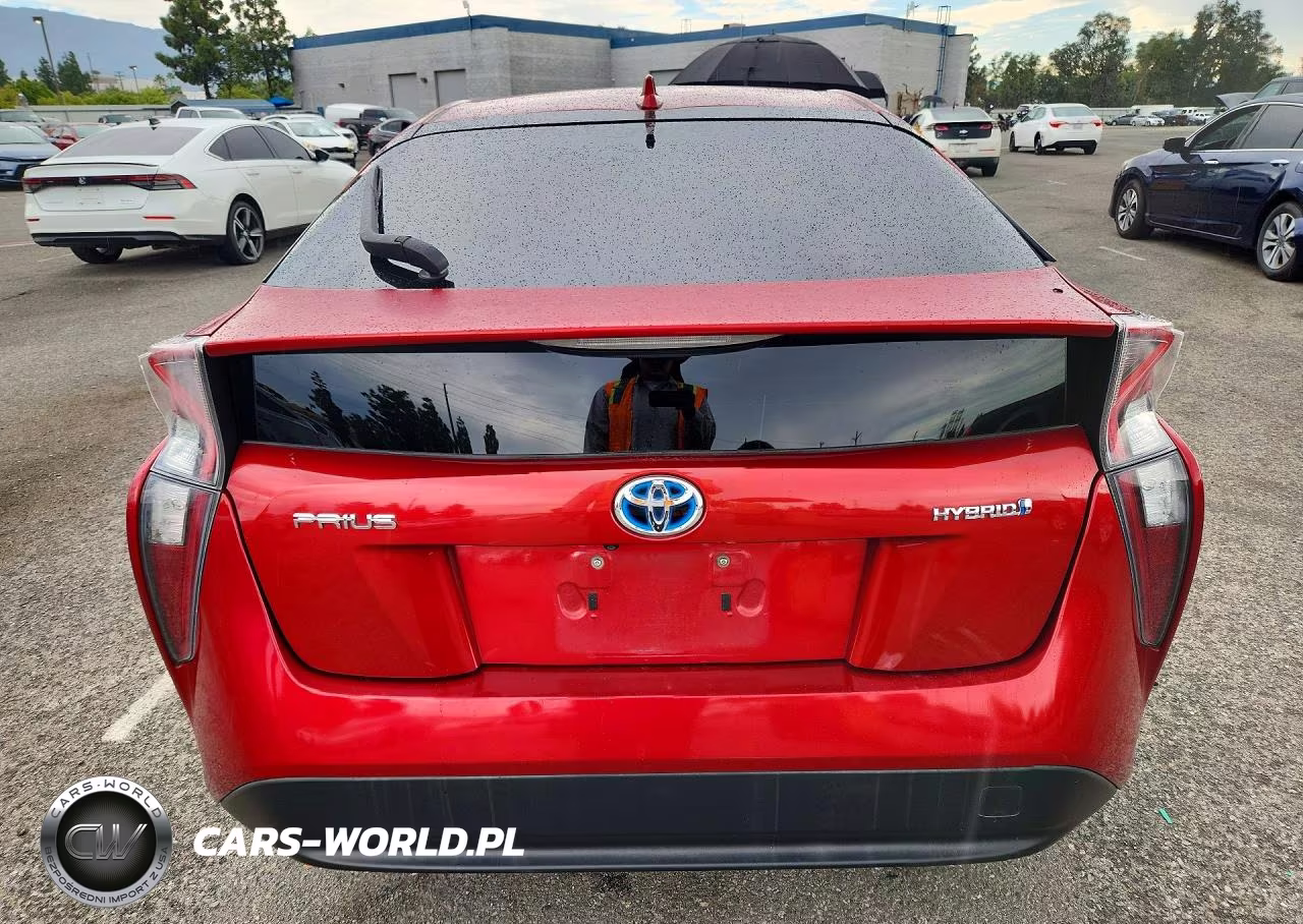 2016 Toyota Prius Two VIN:JTDKBRFU6G3511626 - 6