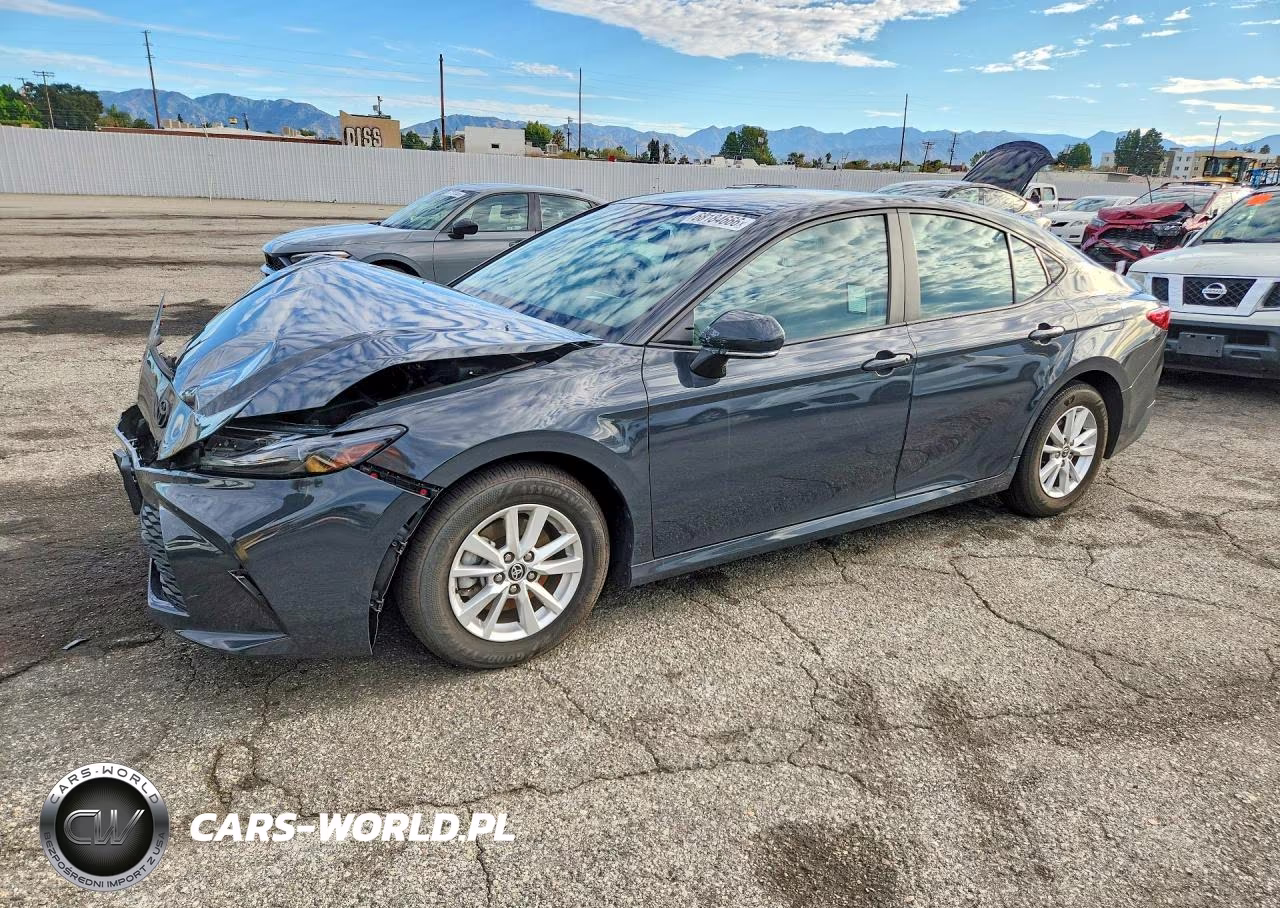 2025 Toyota Camry Le