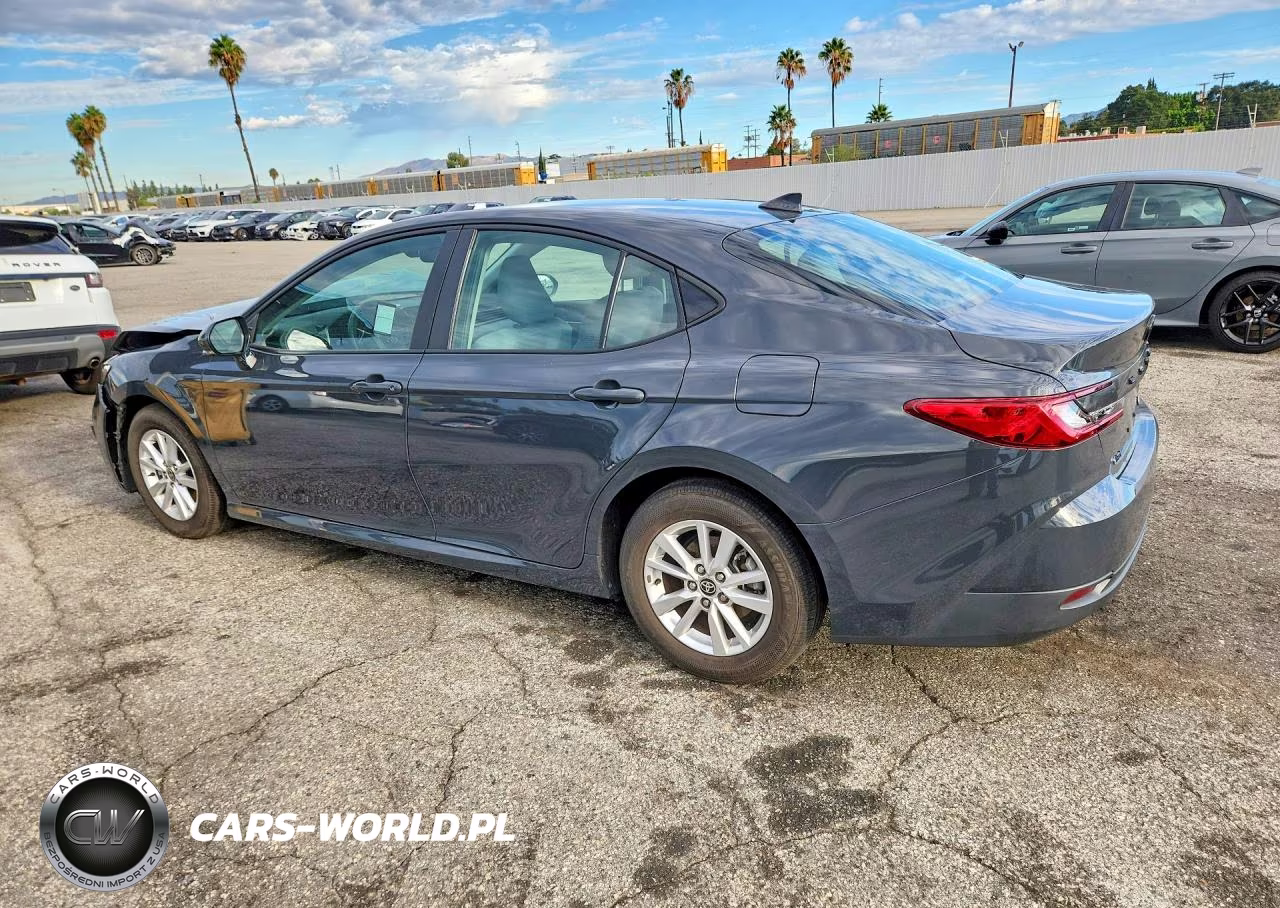 2025 Toyota Camry Le VIN:4T1DAACK5SU093431 - 2