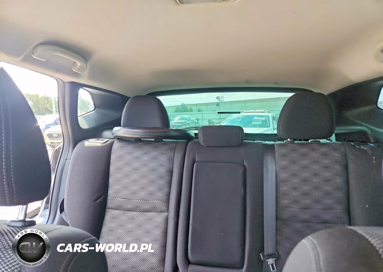 2018 Nissan Rogue Sport Sv VIN:JN1BJ1CR7JW205600 - 10