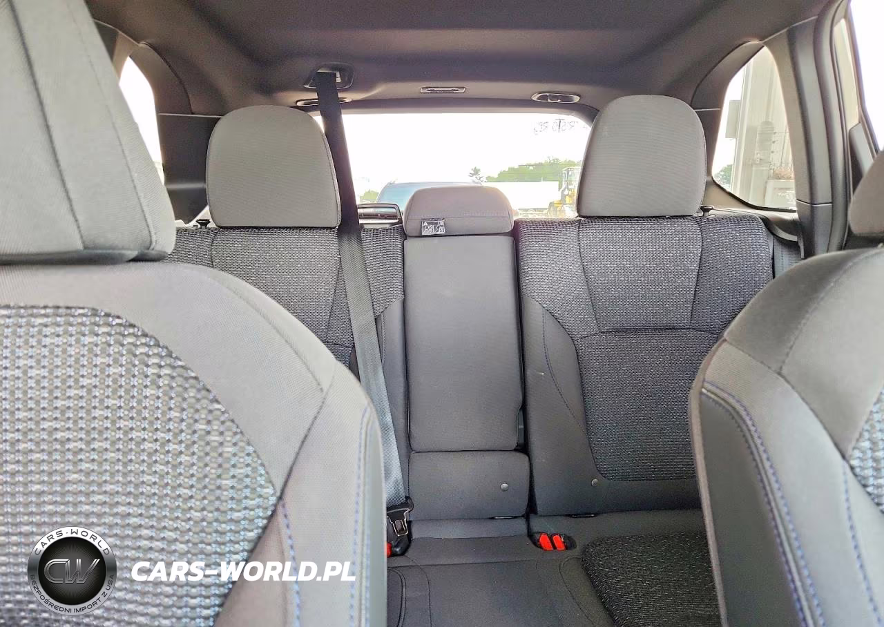 2025 Subaru Forester Premium VIN:JF2SLDBC6SH512995 - 10