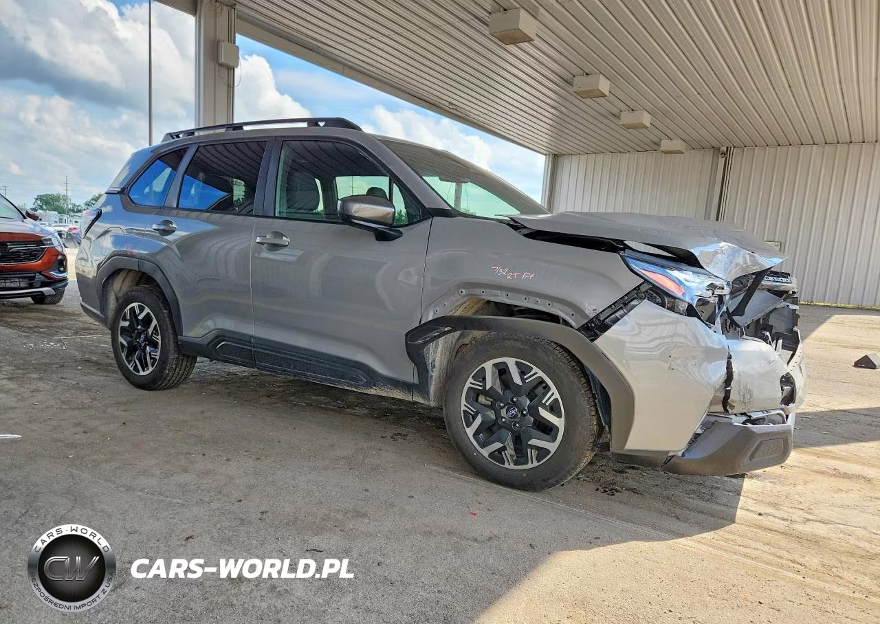 2025 Subaru Forester Premium VIN:JF2SLDBC6SH512995 - 4