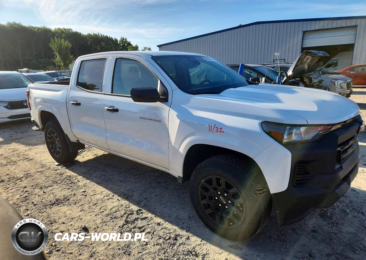 2025 Chevrolet Colorado VIN:1GCPSBEK1S1204723 - 4