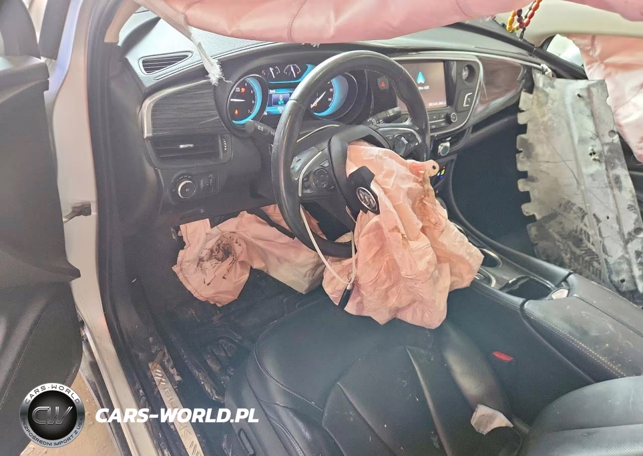 2018 Buick Envision Essence VIN:LRBFX2SA7JD004790 - 8