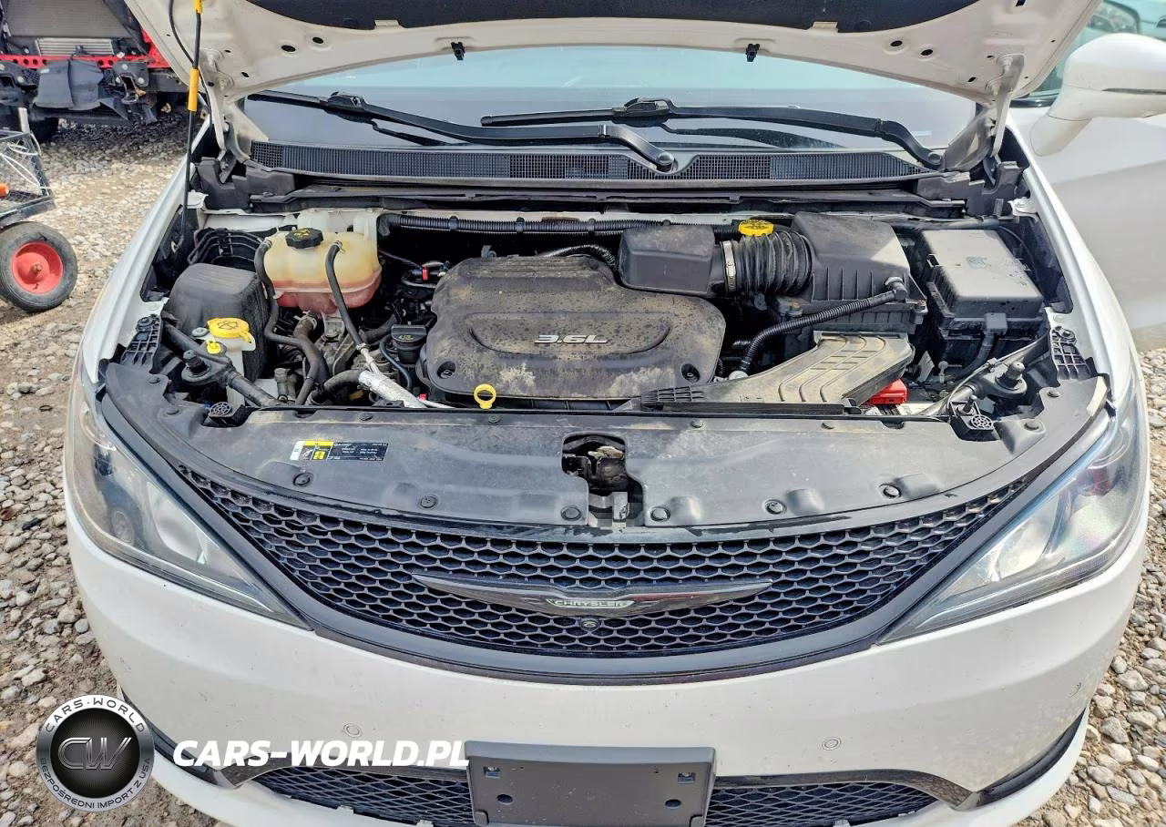 2018 Chrysler Pacifica Limited VIN:2C4RC1GG7JR247580 - 12