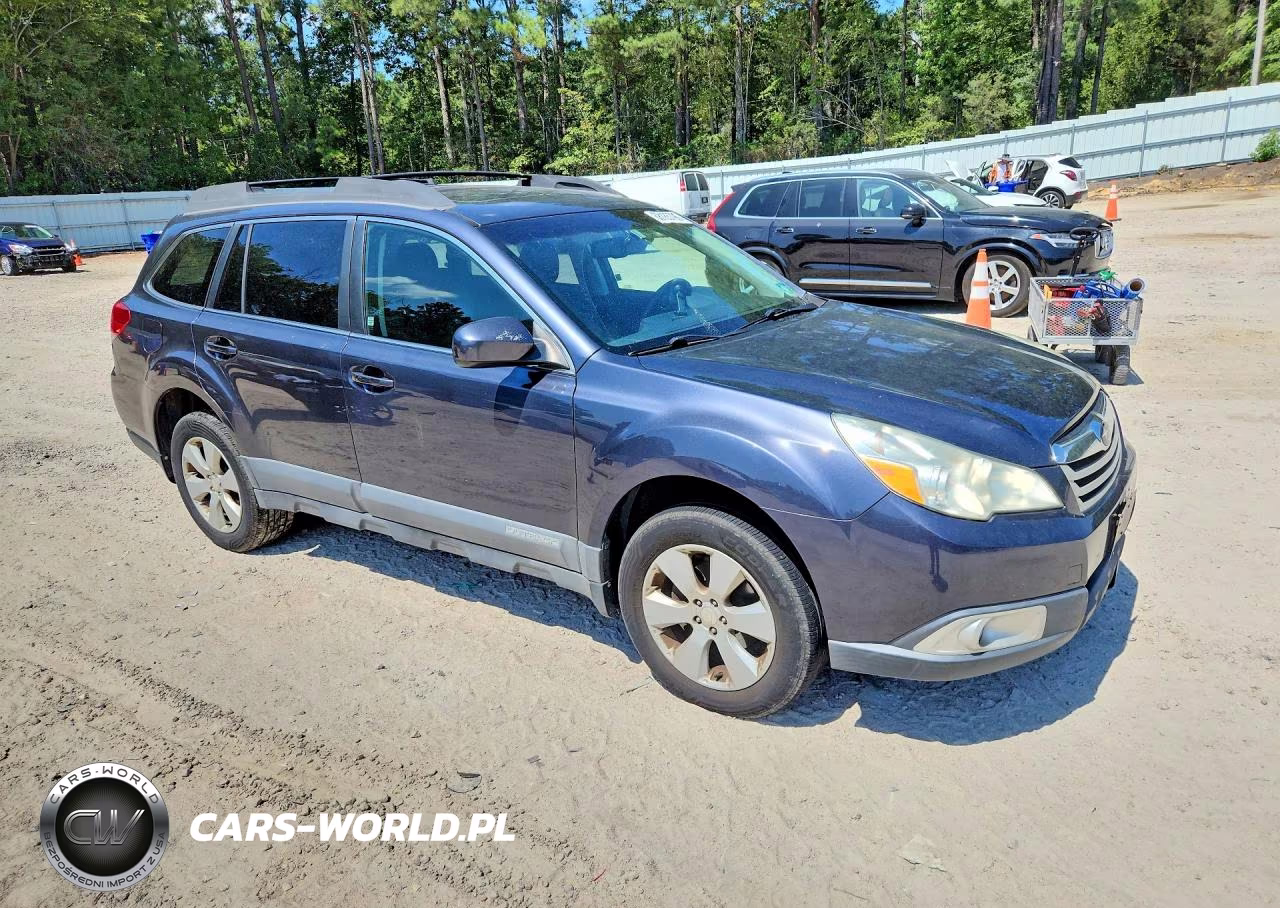 2010 Subaru Outback 2.5I Premium VIN:4S4BRBGC3A3352852 - 4