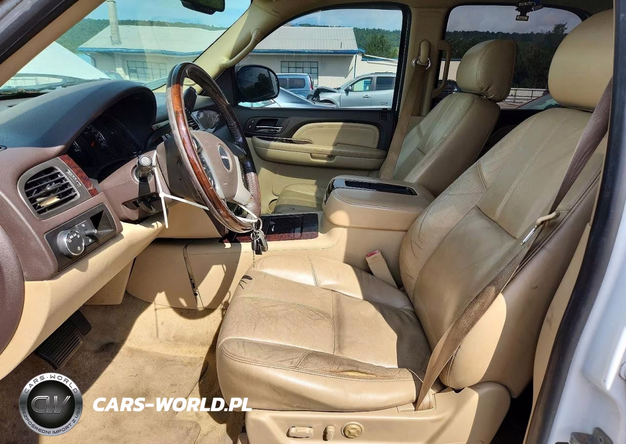 2008 GMC Yukon Denali VIN:1GKFK63878J105539 - 7
